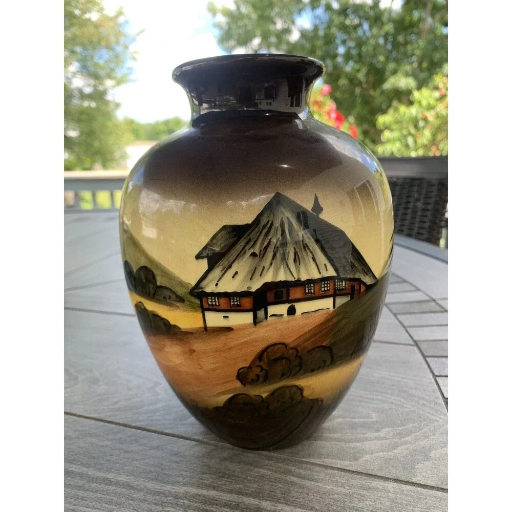 Vintage Handgemalt Vase Scenic Landscape 8 inches. Harmersbach